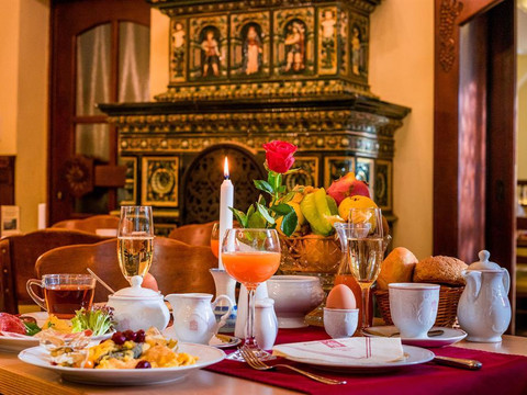 Gemütliches Frühstück im Romantik Hotel