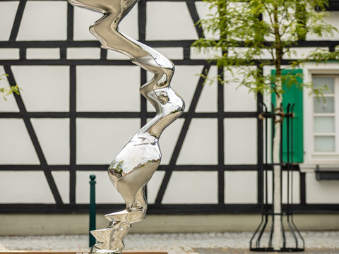 Tony Cragg Skulptur in Lennep