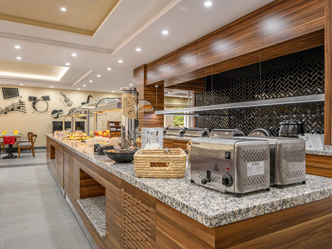 H_SBT_Restaurant-Lounge_2