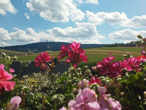 Blick vom Haus auf Keilberg