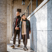 Pärchen bei einem Rundgang