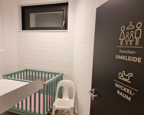 Familienumkleide Löwenbad