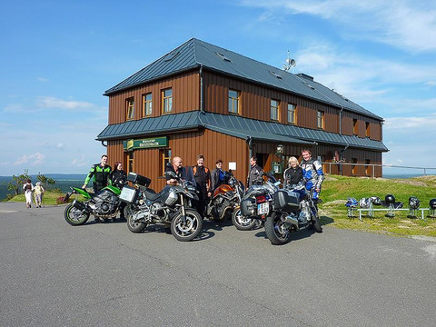 Bikertour-Rast-am-Hirtstein