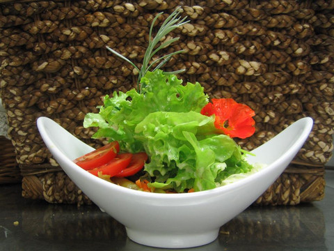 salat_berghotel_talblick_holzhau