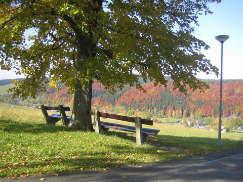 aussichtspunkt_lindenbank-holzhau_berghotel_talbli