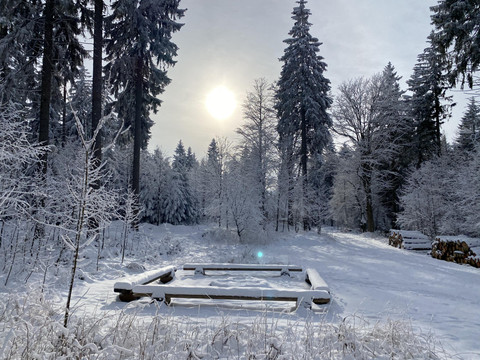 Winter-21-Ringelgrillplatz-berghotelTalblick