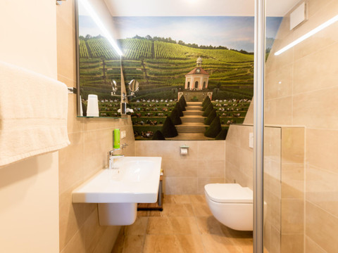 Z.14-Bad-Wasserbettzimmer-talblick-Foto_BiancaBehr