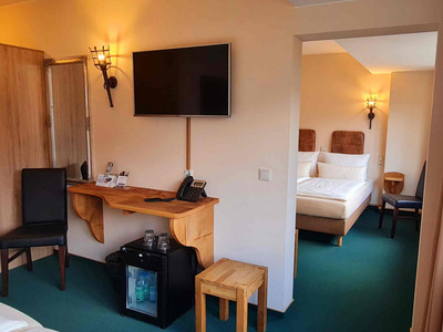 Hasseröder Burghotel in Wernigerode - Doppelzimmer mit Verbindungstür Hasseröder Burghotel in Wernigerode - Doppelzimmer mit Verbindungstür