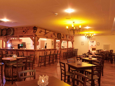 Hasseröder Burghotel in Wernigerode - Raubritterbar