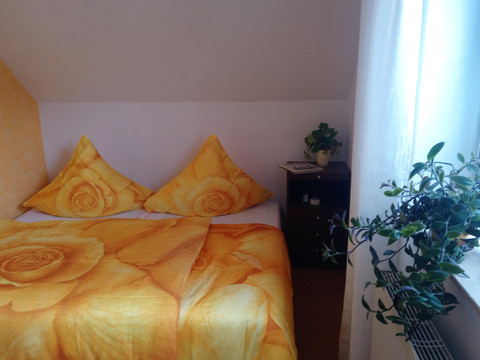 Schlafzimmer 2/ Kinderzimmer