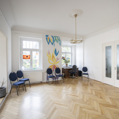 Gallery Art Experience Room 3