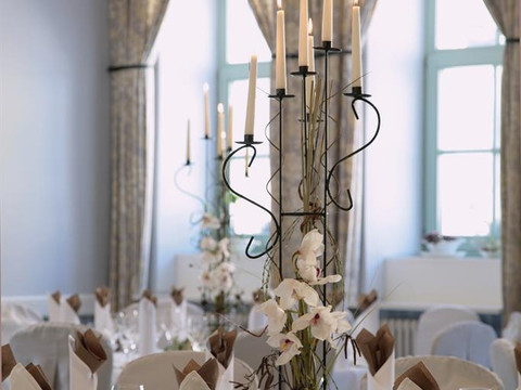 runder Tisch - Detail