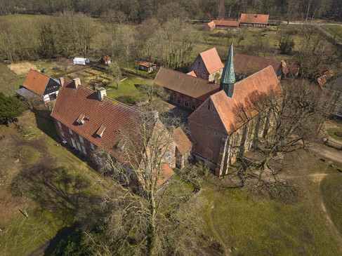 berge-fuerstenau-stift-boerstel-auteursrecht-tol-foto-hartwig-wachsmann (3).jpg