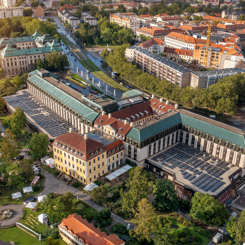 Drone shot Drohnenaufnahme vom Bilderberg Bellevue Hotel DresdenDrone shot of the Bilderberg Bellevue Hotel Dresden