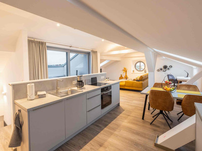 Steinway Loft - Appartements Bett und Bahn in Seesen - Küche mit Essbereich