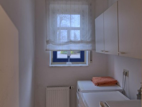 Ferienwohnung Wittrock - Trockner Wäscheraum