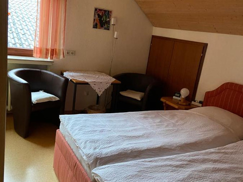 Ferienwohnung Alsmeier - Schlafzimmer