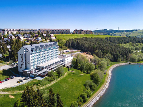 Außenansicht im Sommer