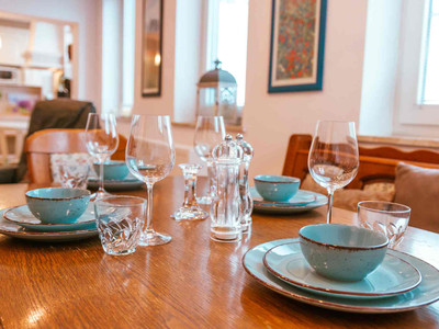 Harzbesucher in Sankt Andreasberg - Beispielwohnung - Esstisch