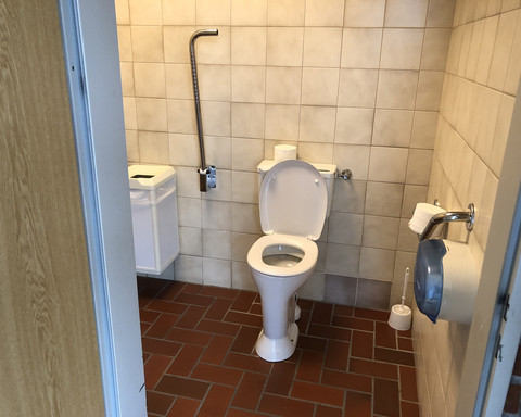 Barrierefreie Toilette Tourismus-Service