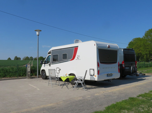 BuitenzwembadFürsternauWBStellplatz.JPG