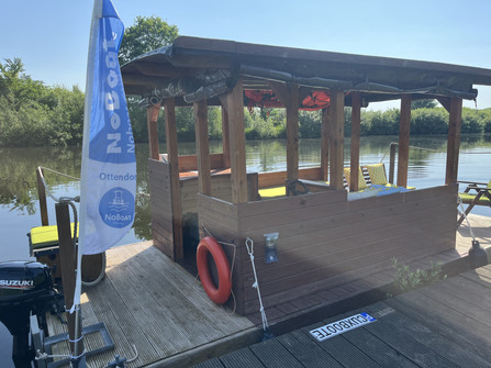 Floß von hinten.jpeg