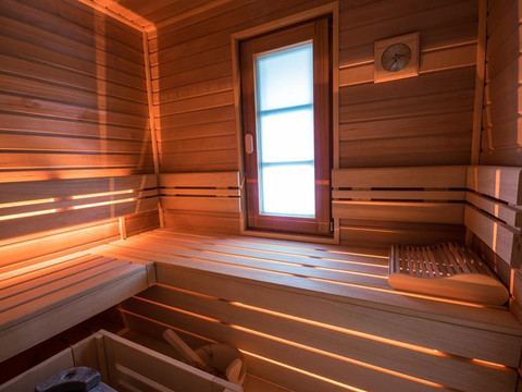 Sauna im EG