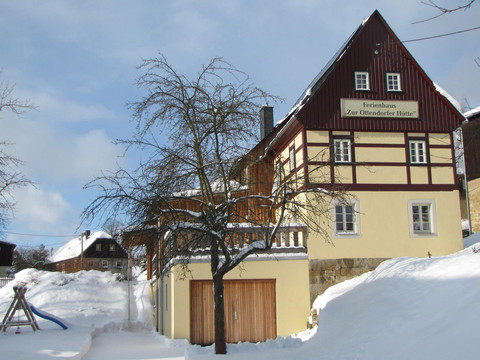 Das Ferienhaus im Winter