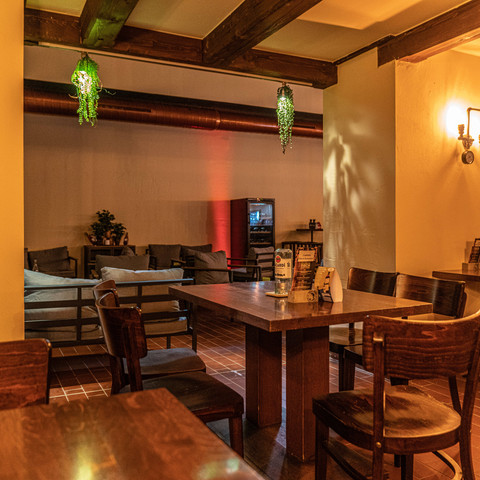 Campus Eventlocation Campus Bar & RestaurantCampus Bar & RestaurantBar a restaurace CampusCampus Bar & RestaurantCampus Bar & RestaurantBar e ristorante del Campus