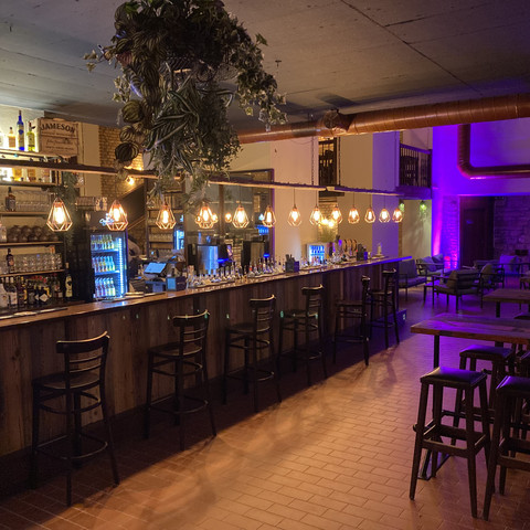 Campus Eventlocation Campus Bar & RestaurantCampus Bar & RestaurantBar a restaurace CampusCampus Bar & RestaurantCampus Bar & RestaurantBar e ristorante del Campus