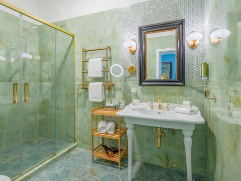 badezimmer-deluxe-schlosshotel-althoernitz