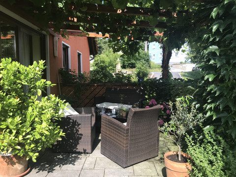 gemütliche Sitzecke auf der Terrasse