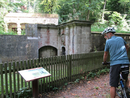 Lutterspring mit Radfahrer