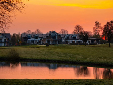 20_GOLFPLATZ