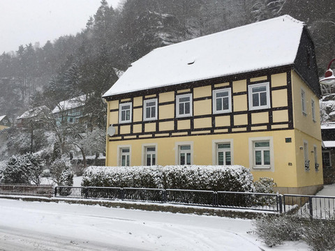 Elbufer 83 im Winterkleid