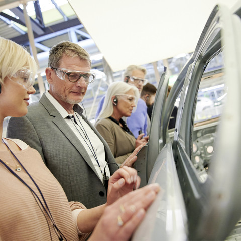 Mercedes-Benz Kundencenter Rastatt Entdeckungstour Rohteile Mercedes-Benz Kundencenter Rastatt Entdeckungstour Rohteile