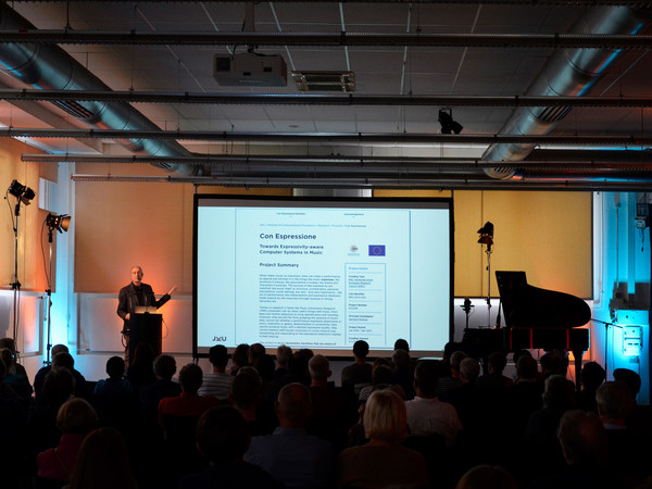 MAINS Vortrag Con Espressione