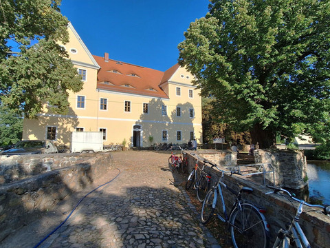 11 - Supervulkan-Zentrum R├Âcknitz - ehamliges Rittergut - Foto Kathleen Schramm.jpg