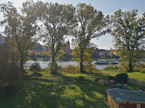 Blick zur Altstadt und zum Schloss