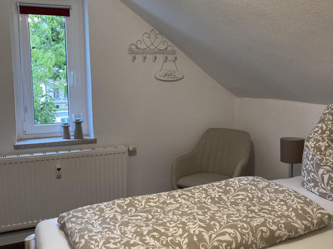 Schlafzimmer3
