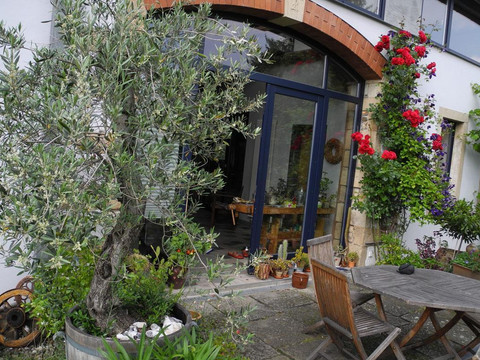 Terrasse für alle Gäste des Hauses