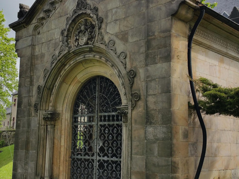 Gruft der Familie Schönberg