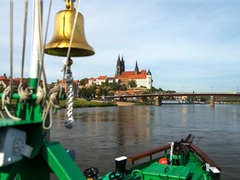 Blick vom Dampfer auf die Albrechtsburg