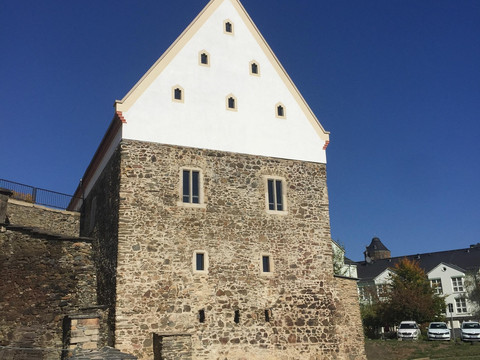 Konventsgebäude und Fundamente des ehemaligen Turms (Danzker)