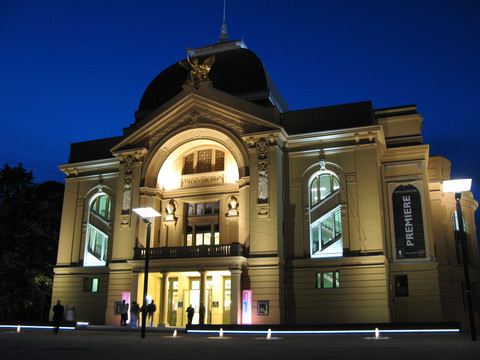 Theater am Abend - Gera