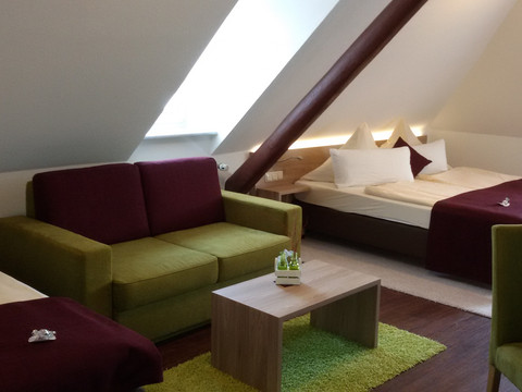 Dreibettzimmer