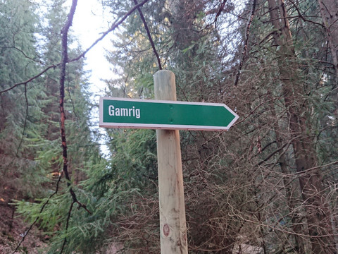 Wegweiser zum Gamrig