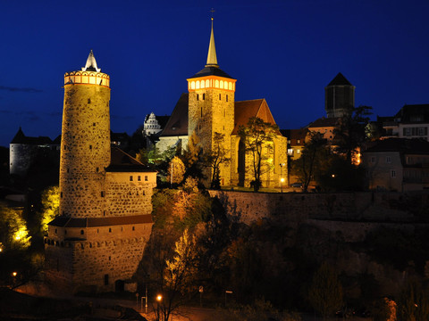 romantisch angeleuchtete Bautzener Altstadt