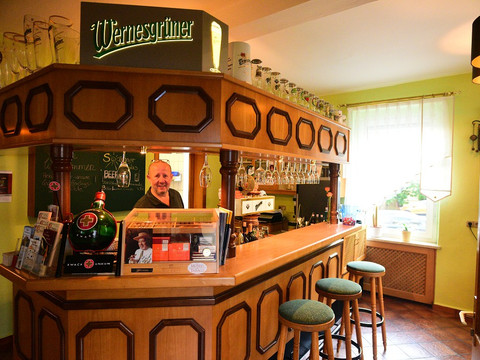 Malek's Café Daheim in Rotschau - Bar