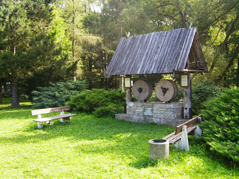 Das Mühlendenkmal in Stelzendorf